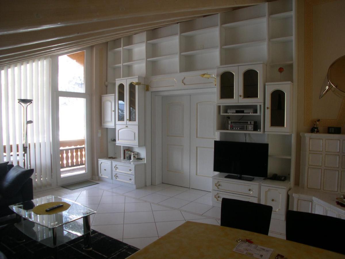 Appartement Adlerhorst à Loèche-les-Bains Extérieur photo