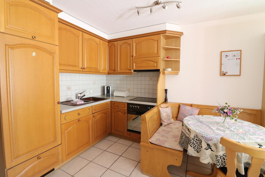 Appartement Adlerhorst à Loèche-les-Bains Extérieur photo